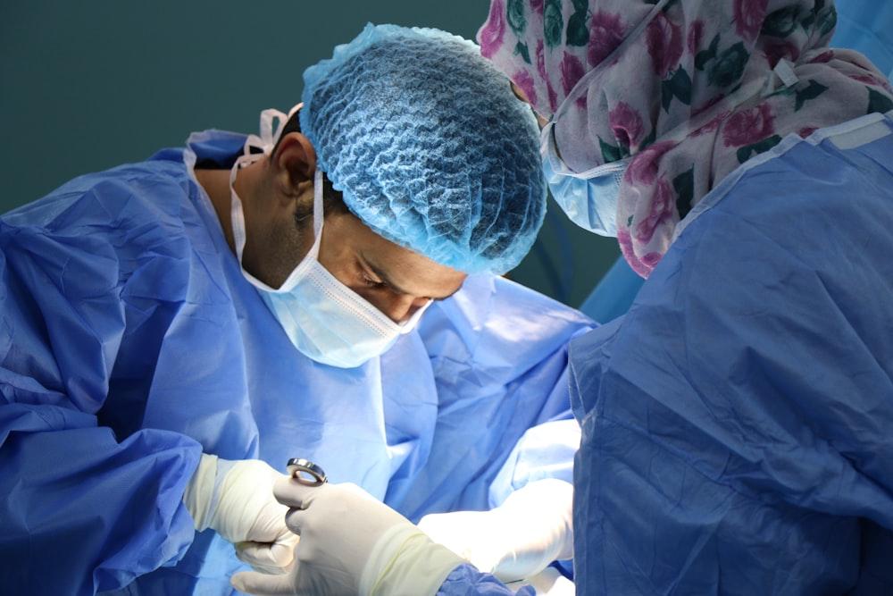 Paso 3: 3. Laparoscopic Gastric Sleeve Surgery